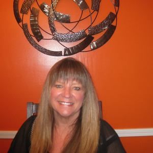 Meet your Posher, Pamela